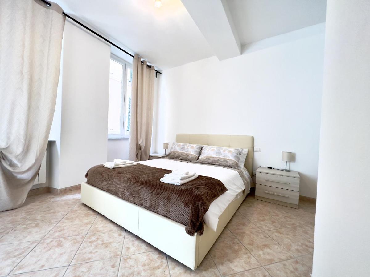 Apartmán Casa Nandina In Centro Rapallo Exteriér fotografie